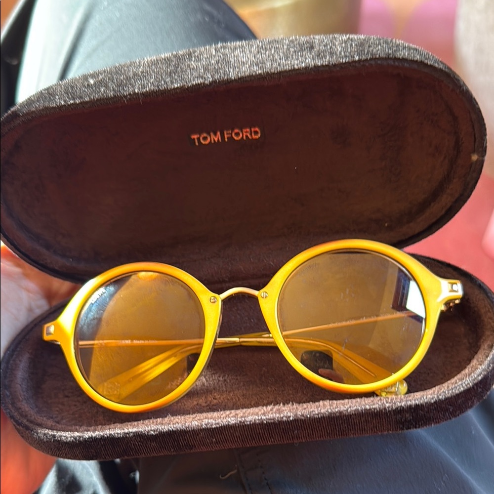 Yellow Round Sunglasses